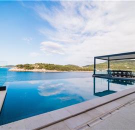 Luxury 7 Bedroom Dubrovnik Beachfront Villa with Infinity Pool, Sleeps 14